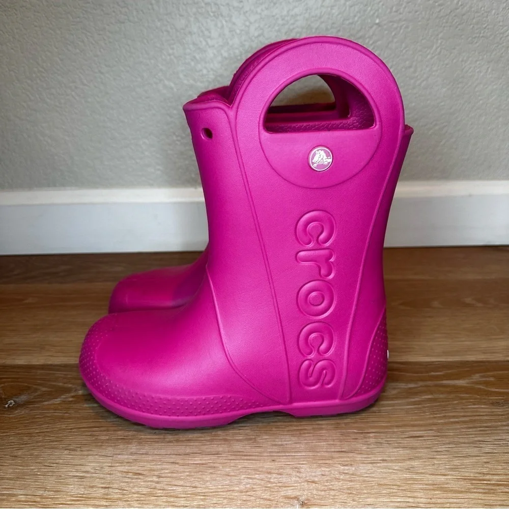 Crocs Big Kids Girls Size J2 Pink Outdoor Play Handle It Rain Boots